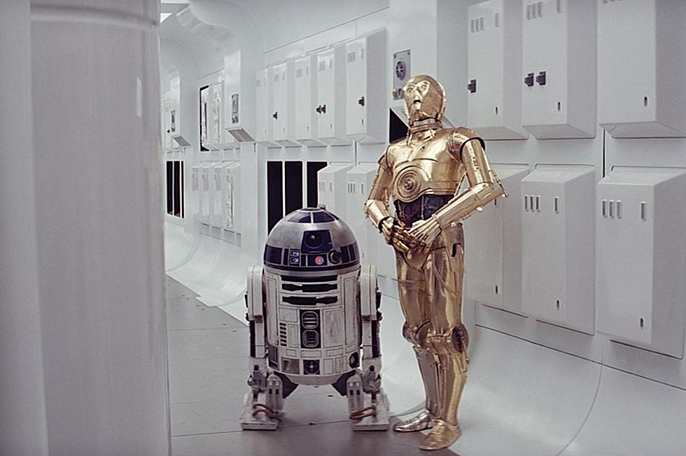 Wait, C-3PO Had a Silver Leg This Whole Time?